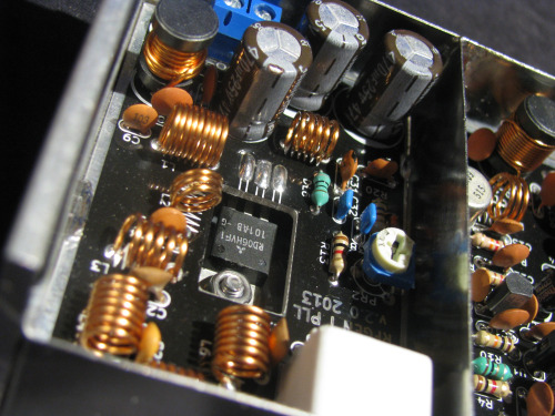 Mosfet UKF power amplifier