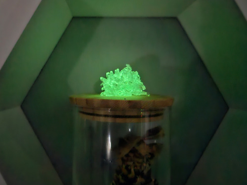 Crystal lab
